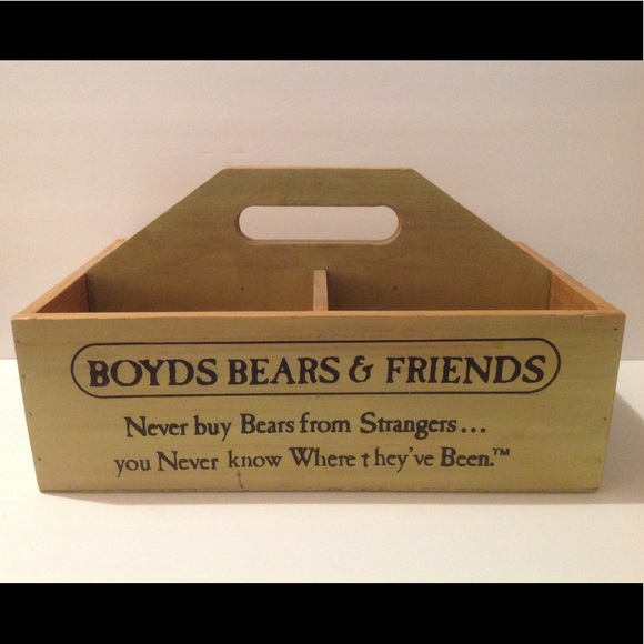 Boyd's Bears & Friends wooden box